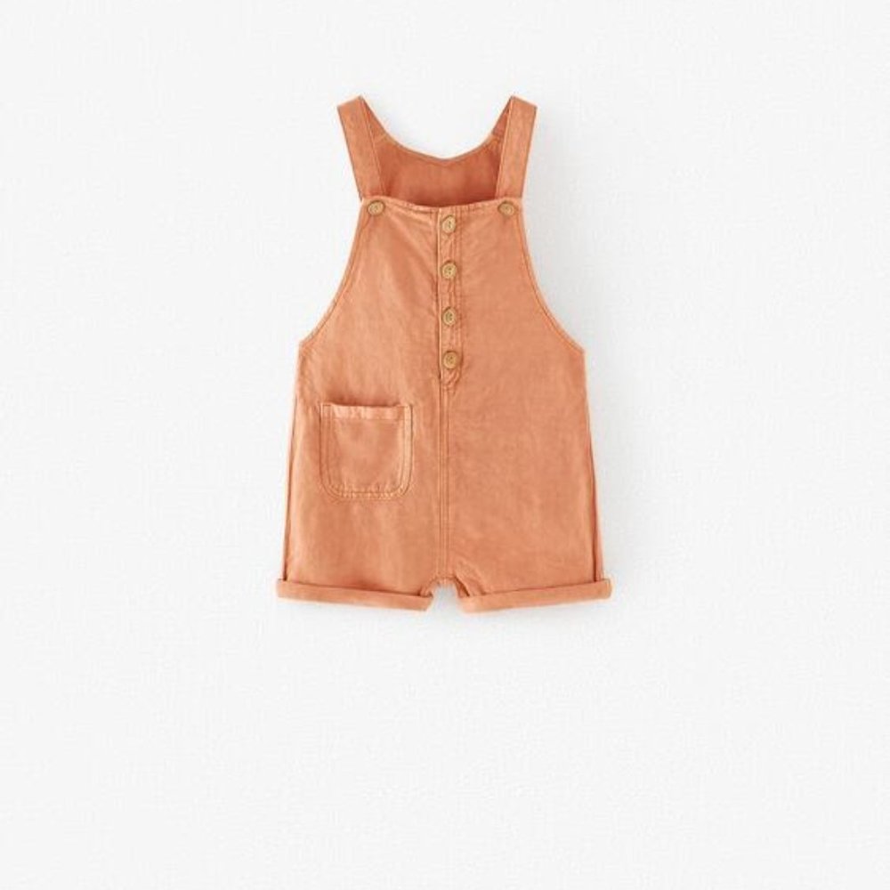 Zara 4-5 peach colored overall shorts